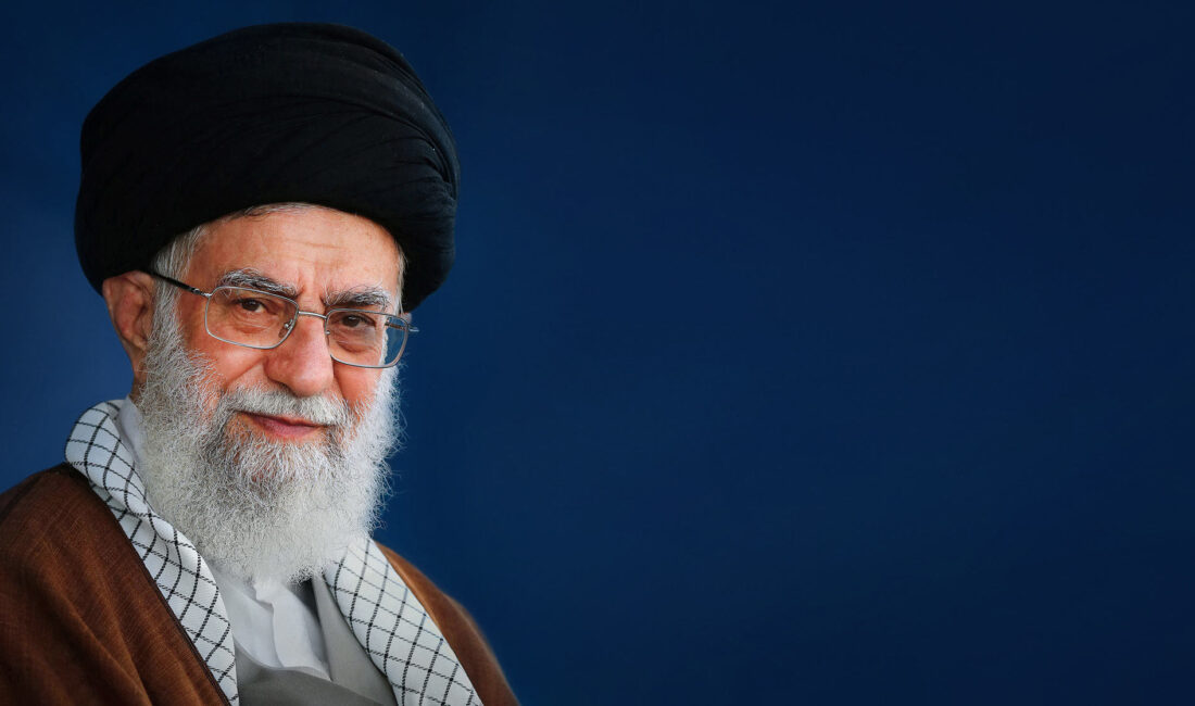 İslam İnkılabı Rehberi Ayetullah el-Uzma Hamaney, Kum ilim havzasının yeniden